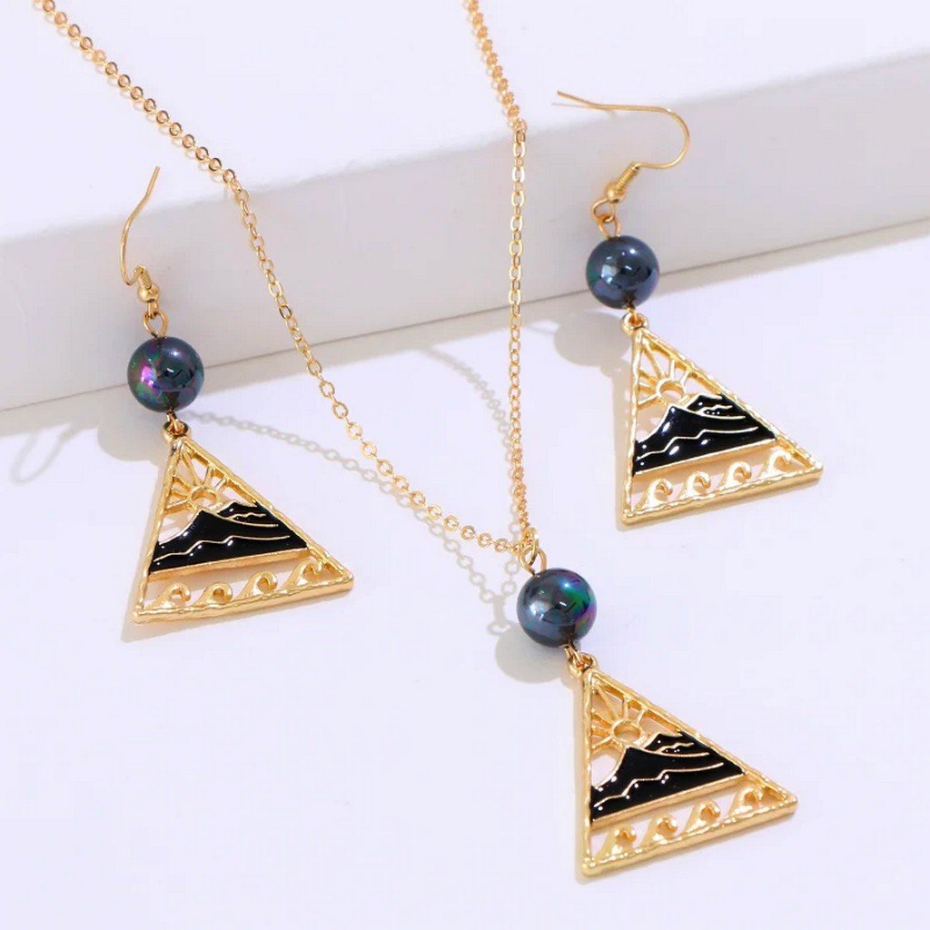 Hawaiian necklace set with pearl triangle sm 2 Hawaiian necklace set for women, with pearl and enamel